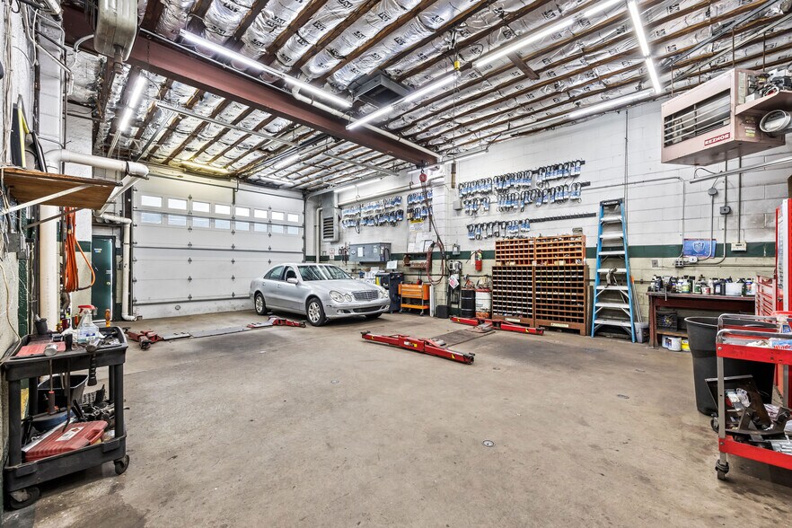 More Photos Of 120 S 2nd St, New Hyde Park Auto Repair For Sale