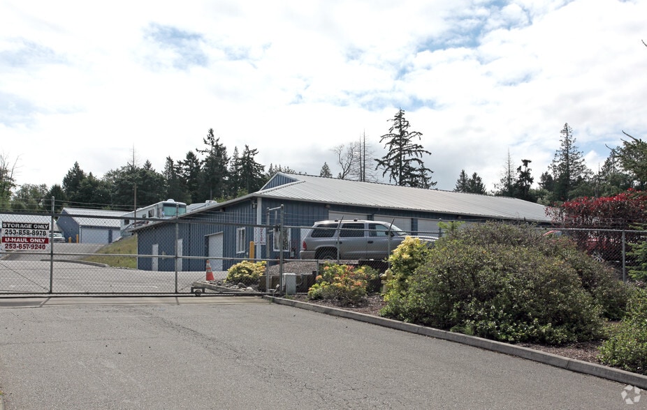 More Photos Of 1903 Point Fosdick Dr, Gig Harbor Self Storage For Lease