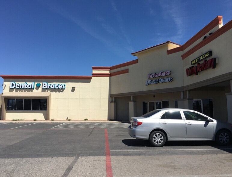 More Photos Of 14010 Horizon Blvd, Horizon City General Retail For Lease