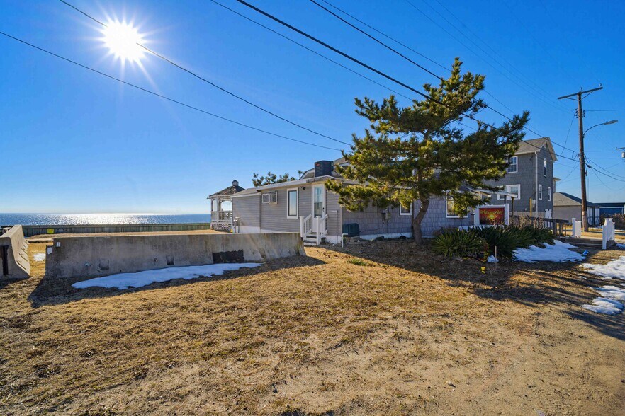 More Photos Of 102 Delaware ave, Fortescue Restaurant For Sale