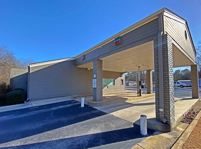 More Photos Of 5053 Main Dr, New Hope Office For Sale