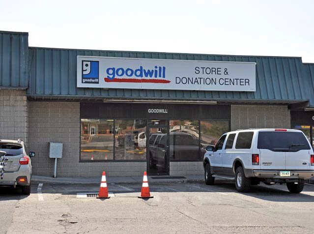 More Photos Of 129-145 Danbury Rd, New Milford Storefront For Lease