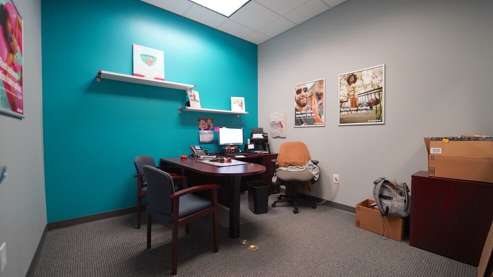 More Photos Of 491 Williamson Rd, Mooresville Unknown For Lease