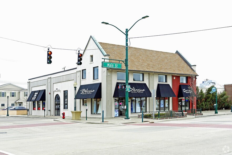 Primary Photo Of 234 S Main St, Rochester Storefront Retail Office For Lease