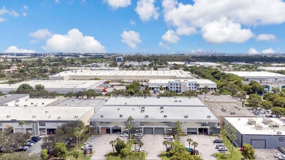 More Photos Of 2201 NW 102nd Pl, Miami Warehouse For Sale