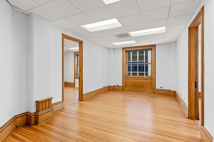 More Photos Of 730 17th St, Denver Office For Sale