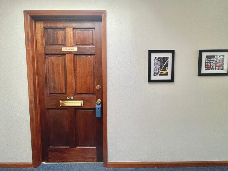 More Photos Of 29 Beach Rd, Monmouth Beach Office For Lease