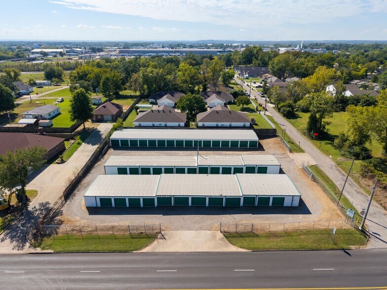 Primary Photo Of 2510 Kibler Rd, Van Buren Self Storage For Sale