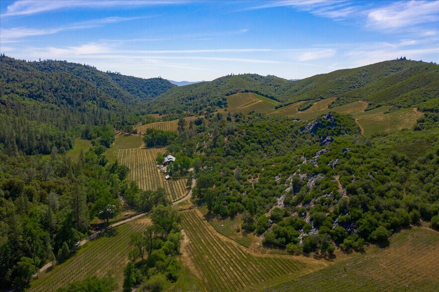 More Photos Of 2690 San Domingo Rd, Murphys Specialty For Sale