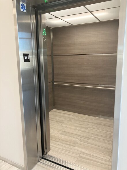 More Photos Of 22040 Valley Blvd, Walnut Medical For Sale