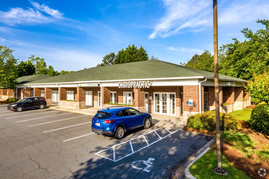 More Photos Of 103 Stone Village Dr, Fort Mill Office For Lease