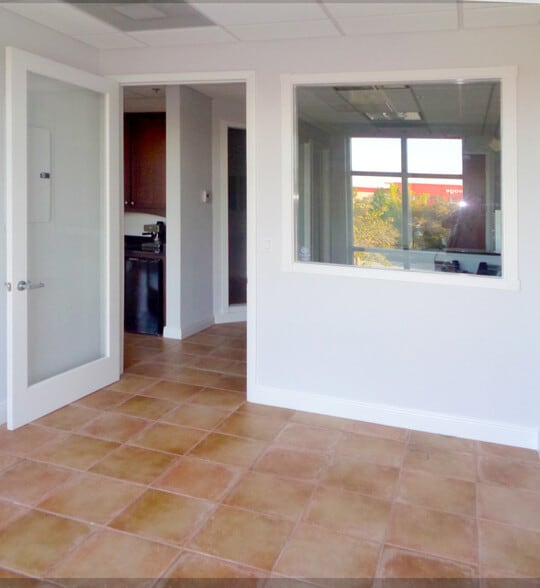 More Photos Of 5850 Coral Ridge Dr, Coral Springs Medical For Sale