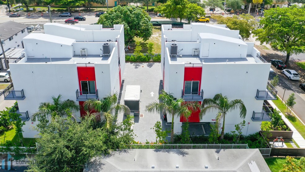 More Photos Of 1813 Madison St, Hollywood Apartments For Sale