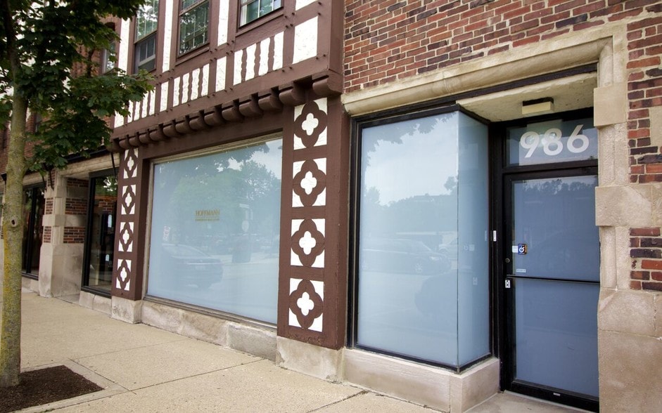 More Photos Of 986 Green Bay Rd, Winnetka Apartments For Lease