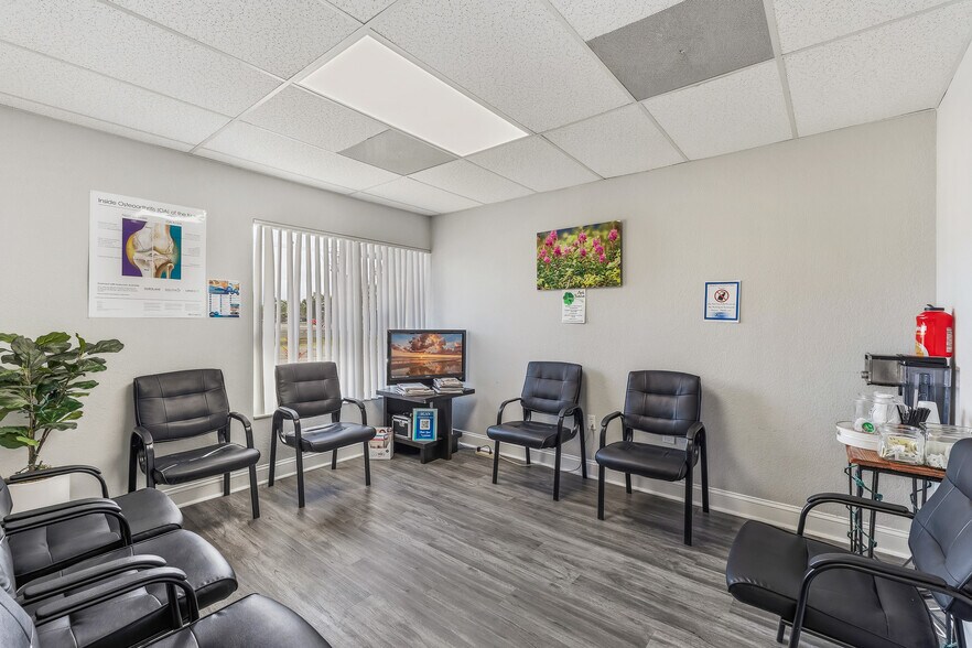 More Photos Of 3417 Tamiami Trl, Port Charlotte Medical For Sale