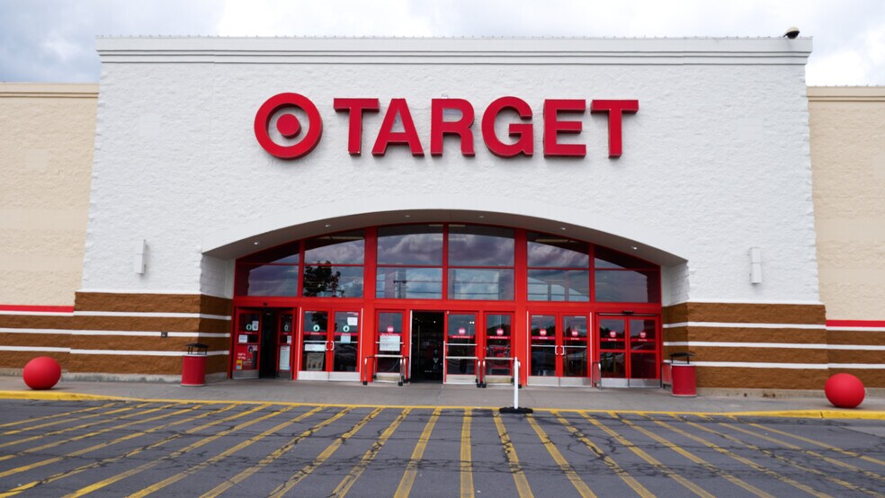 More Photos Of 3815-3873 State Rte 31, Liverpool Unknown For Lease