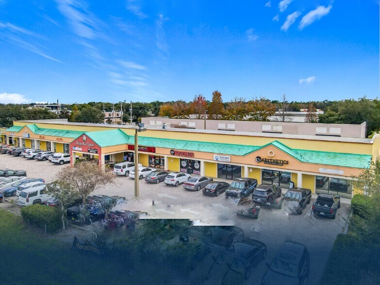 More Photos Of 1700 E Irlo Bronson Memorial Hwy, Saint Cloud Storefront For Lease