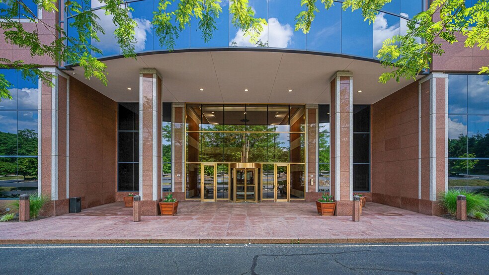 More Photos Of 120 Mountainview Blvd, Basking Ridge Office For Lease