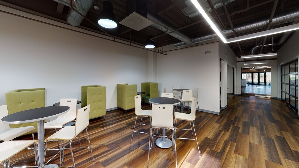 More Photos Of 7495 New Horizon Way, Frederick Research And Development For Lease
