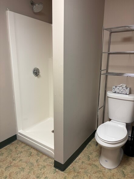 More Photos Of 2299 Woodbury Ave, Newington Medical For Lease