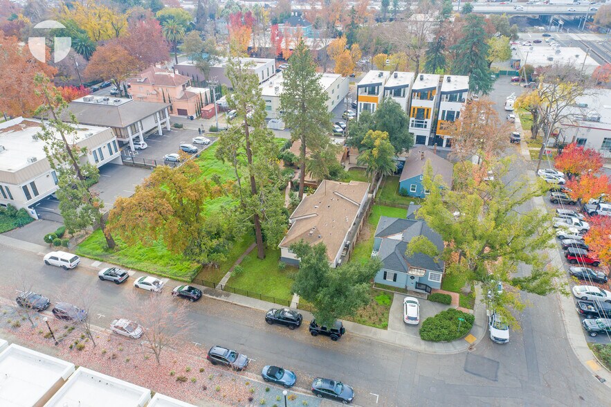 More Photos Of 2016 U St, Sacramento Apartments For Sale