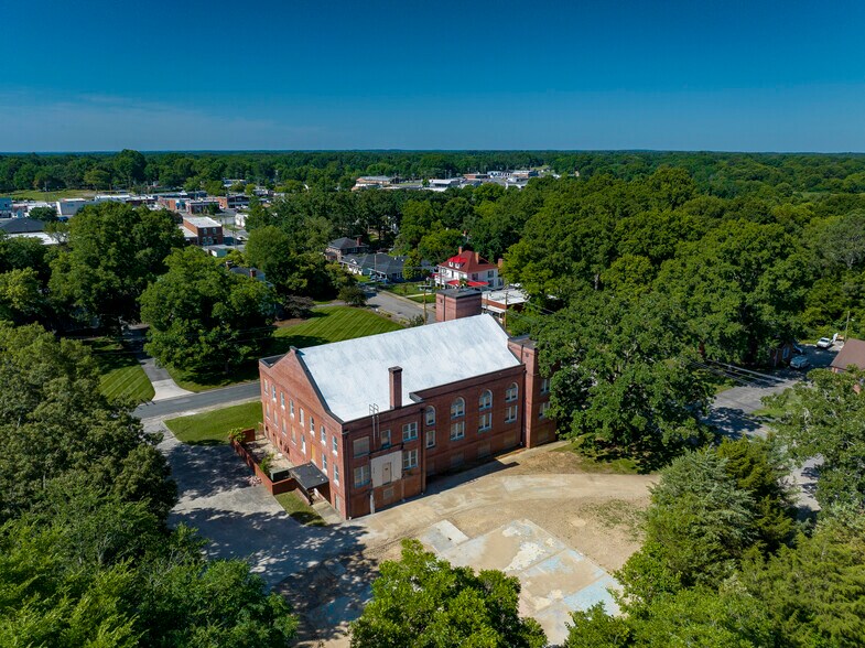 More Photos Of 404 N Elm St, Marshville Religious Facility For Sale