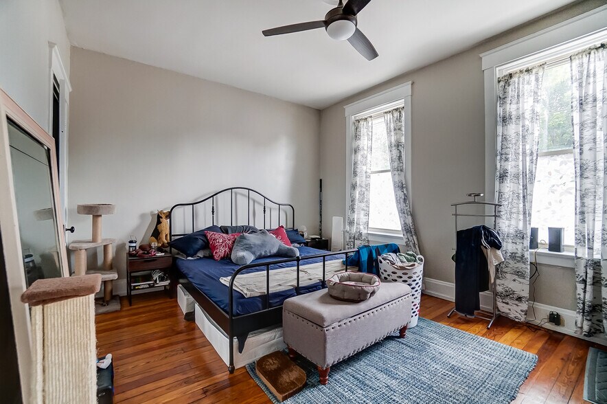 More Photos Of 1801 Chase Ave, Cincinnati Apartments For Sale