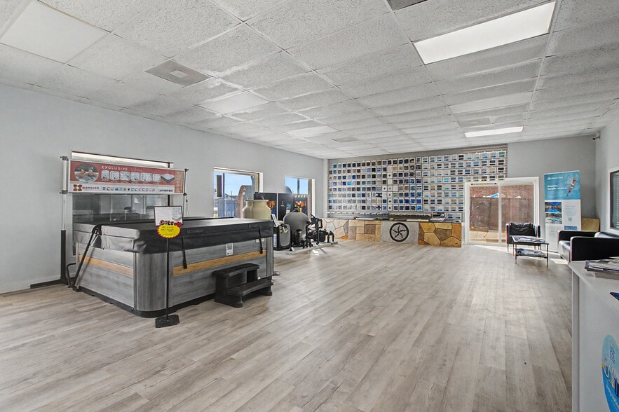 More Photos Of 3114 Texas Ave S, College Station Freestanding For Lease