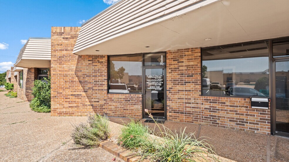 Primary Photo Of 1212 S Air Depot Blvd, Oklahoma City Office For Sale