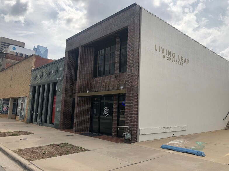 More Photos Of 615-617 N Broadway Ave, Oklahoma City Office For Lease