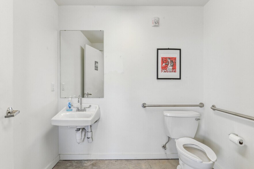 More Photos Of 8616 Oak St, New Orleans Apartments For Sale