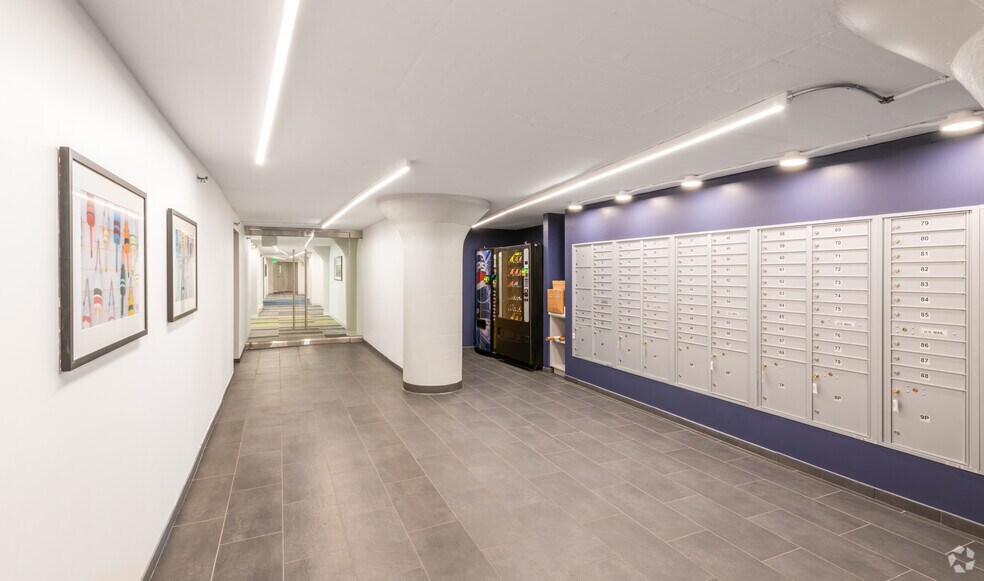 More Photos Of 35 Congress St, Salem Light Distribution For Lease