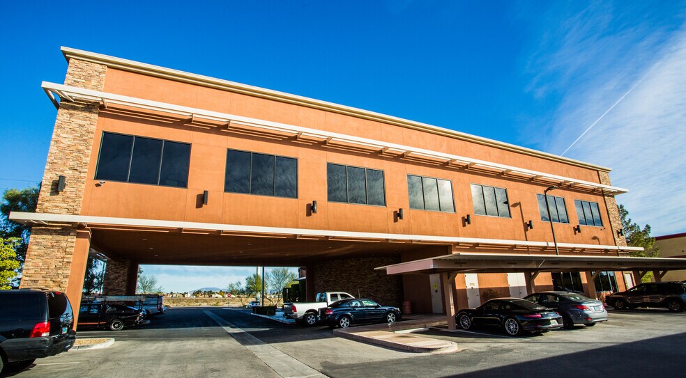 More Photos Of 8845 W Flamingo Rd, Las Vegas Medical For Lease