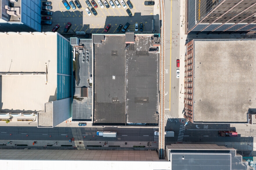 More Photos Of 623 Cass Ave, Detroit Showroom For Lease