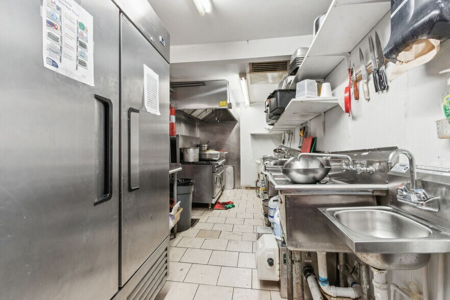 More Photos Of , Smyrna General Retail For Sale