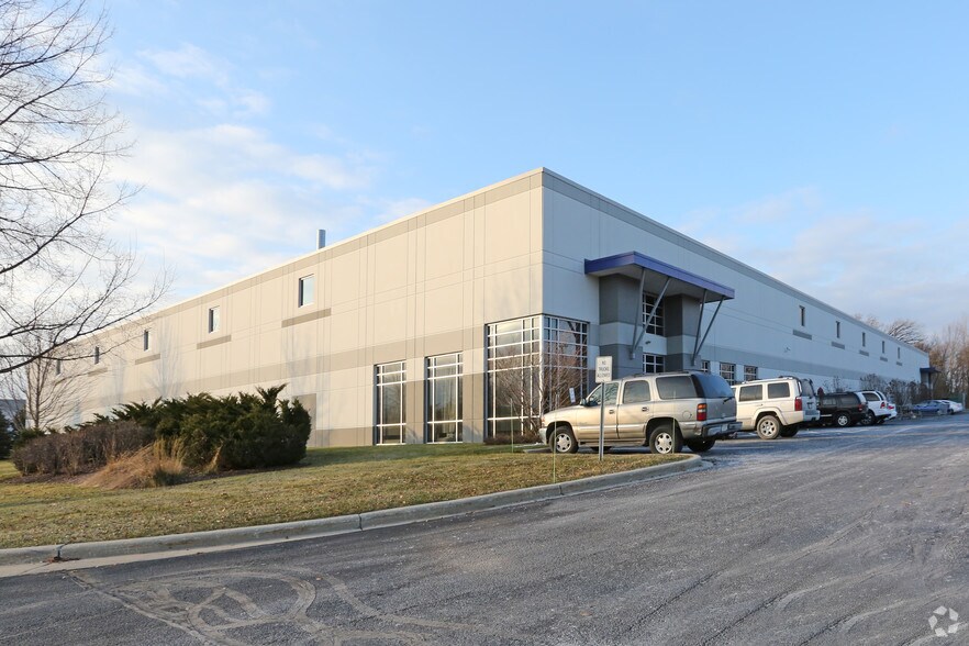 Primary Photo Of 10790 Green Bay Rd, Pleasant Prairie Warehouse For Sale