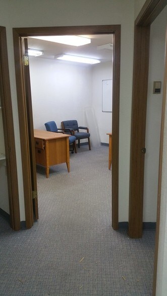 More Photos Of 3008 Chevy Cir, Temple Office For Lease