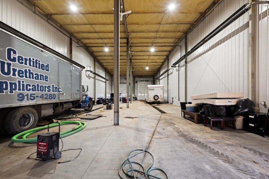 More Photos Of 10661 231 St NW, Edmonton Warehouse For Sale
