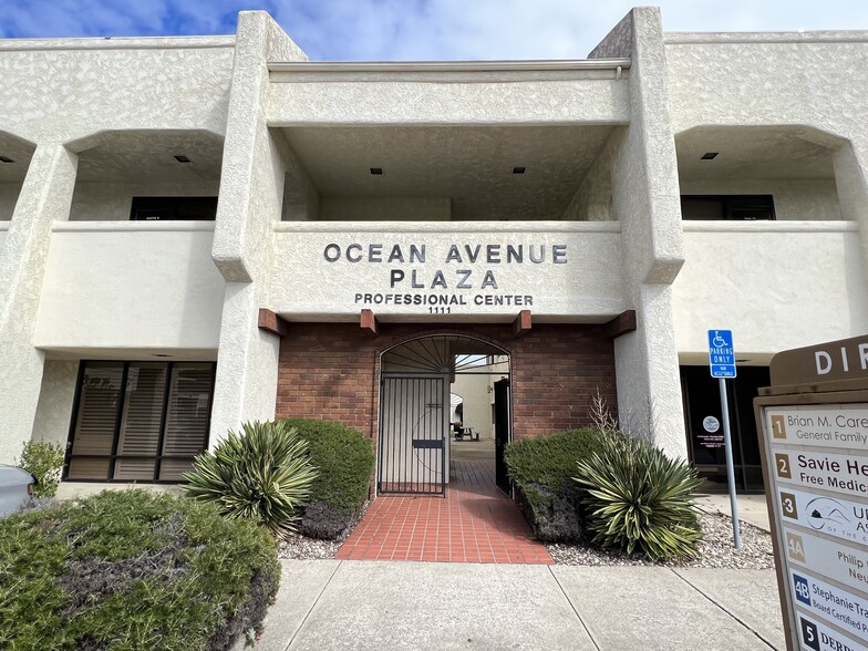 Primary Photo Of 1111 E Ocean Ave, Lompoc Medical For Lease