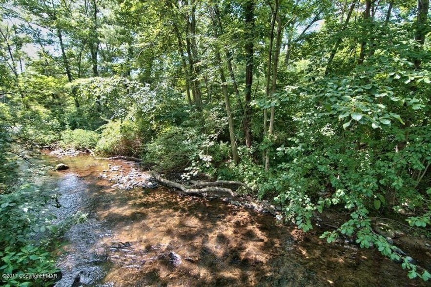 More Photos Of 2783-2785 Route 115, Effort Storefront For Lease