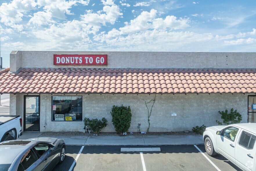 More Photos Of 2065 Highway 95, Bullhead City Storefront For Sale