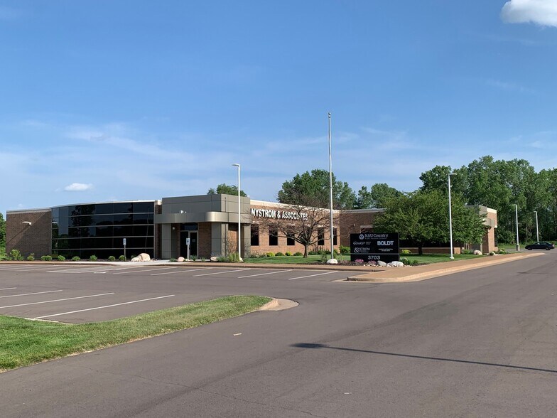 More Photos Of 3703 Oakwood Hills Pky, Eau Claire Office For Lease