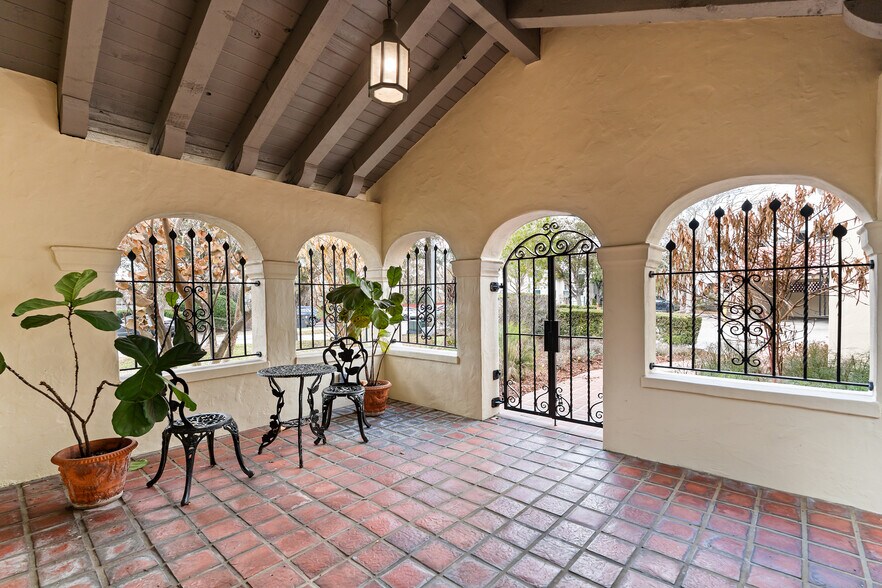 More Photos Of 2180 N Park Ave, Winter Park Loft Creative Space For Sale