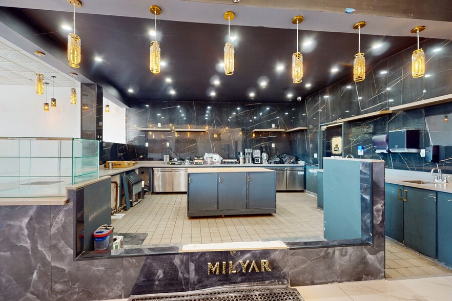 More Photos Of 3300 Adeline St, Berkeley Storefront For Lease
