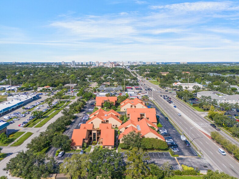 More Photos Of 2831 Ringling Blvd, Sarasota Medical For Sale