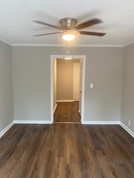 More Photos Of 3950 S Dixie Rd, Dalton Apartments For Sale