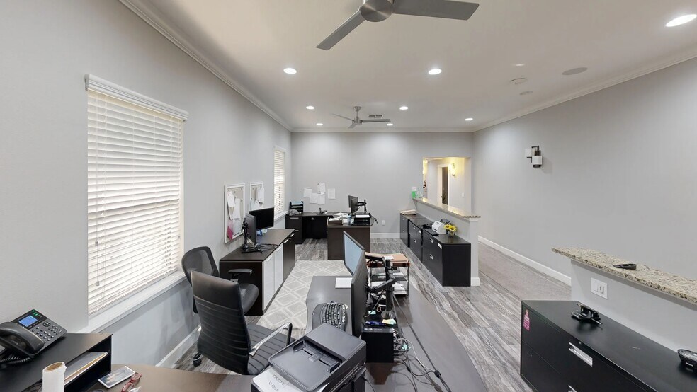 More Photos Of 5835 US Highway 98 S, Lakeland Medical For Lease