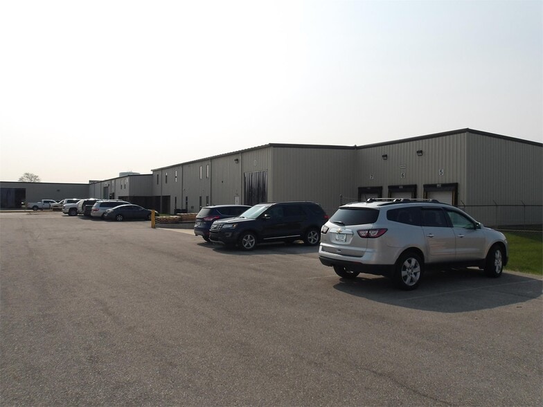 Primary Photo Of 2108 Eisenhower Dr N, Goshen Manufacturing For Sale