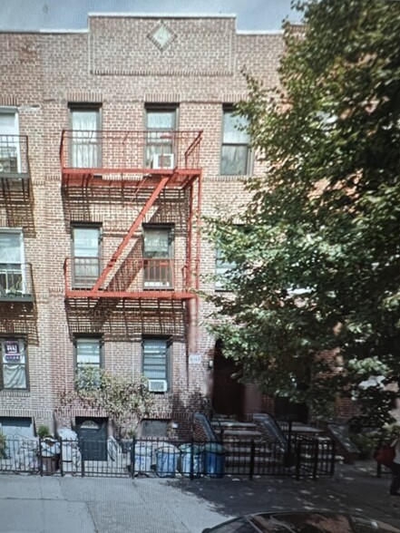 Primary Photo Of 2321 28th Ave, Astoria Apartments For Sale