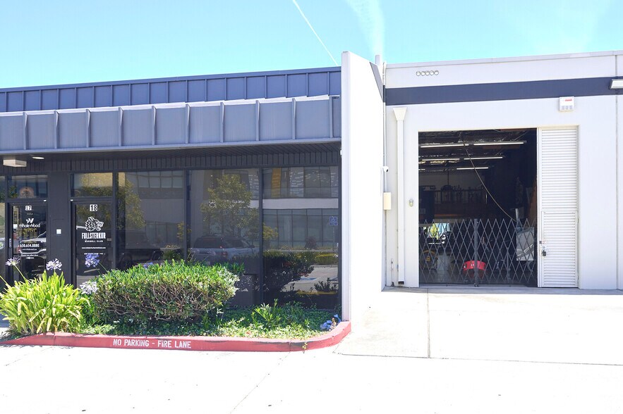 More Photos Of 1100 Industrial Rd, San Carlos Research And Development For Sale